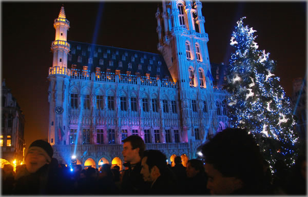Holiday market at Grand Place, the central square of Brussels. Photo by Eric Francis.