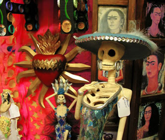 dia-de-los-muertos1 Dia de Los Muertos. By Radu Xplorator.