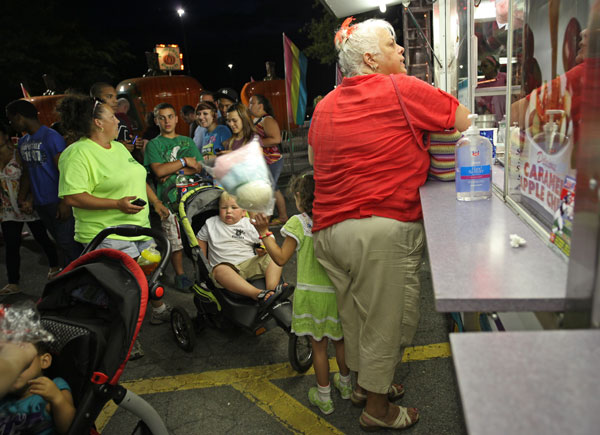 600+web_carnival_2679