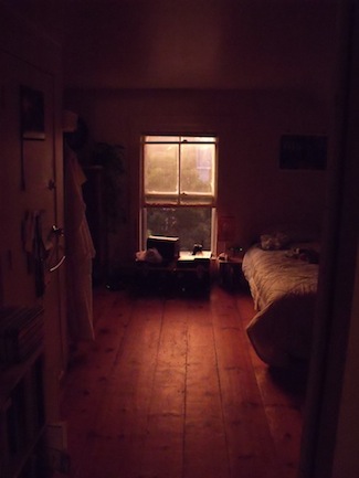 325+strange_weather_bedroom_ july2012DSCF6288
