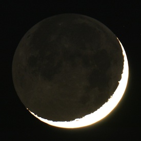 275+lunar-scenic-earthshine_Anthony Ayiomamitis