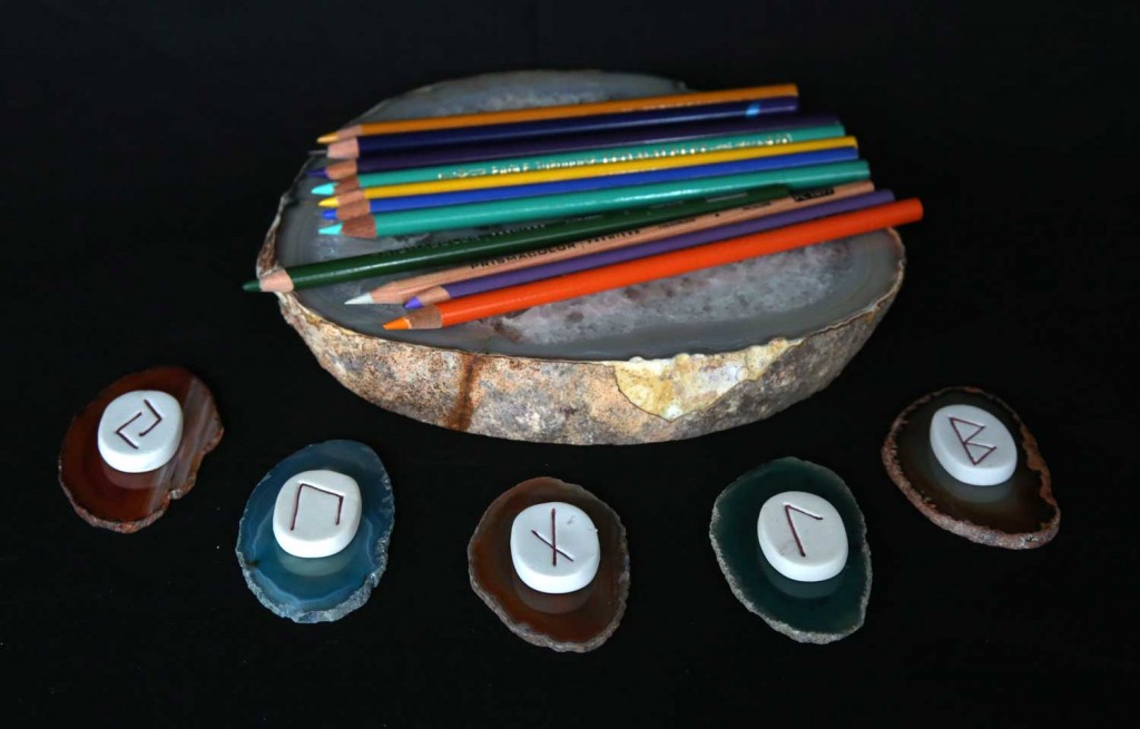 leo-runes