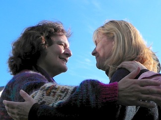 325+Miriam_and_Elisa