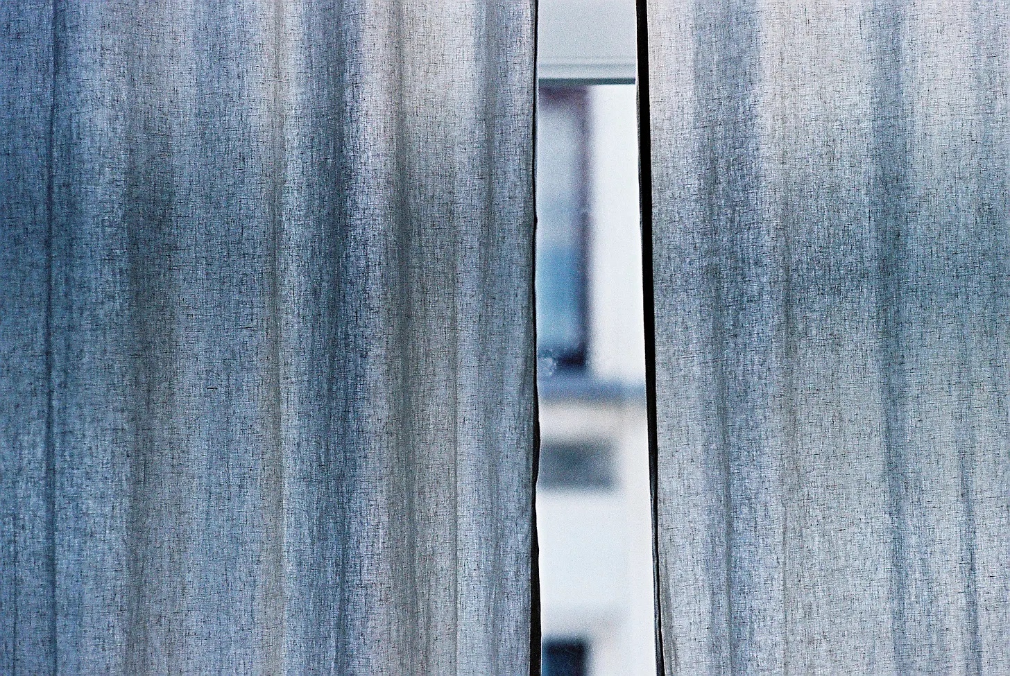 Curtains at the Brussels studio window. 